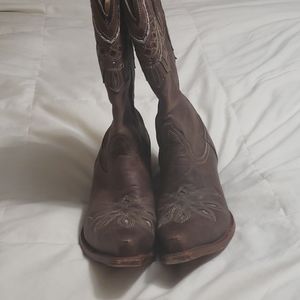 Woman Tony Lama boots size 8